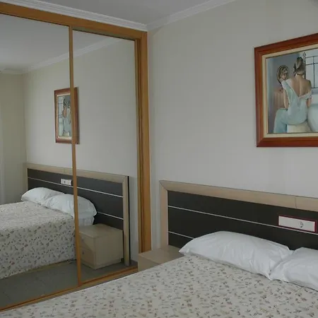 Apartamentos Turisticos Vilagarcia- Rio Ulla * Vilagarcia de Arousa